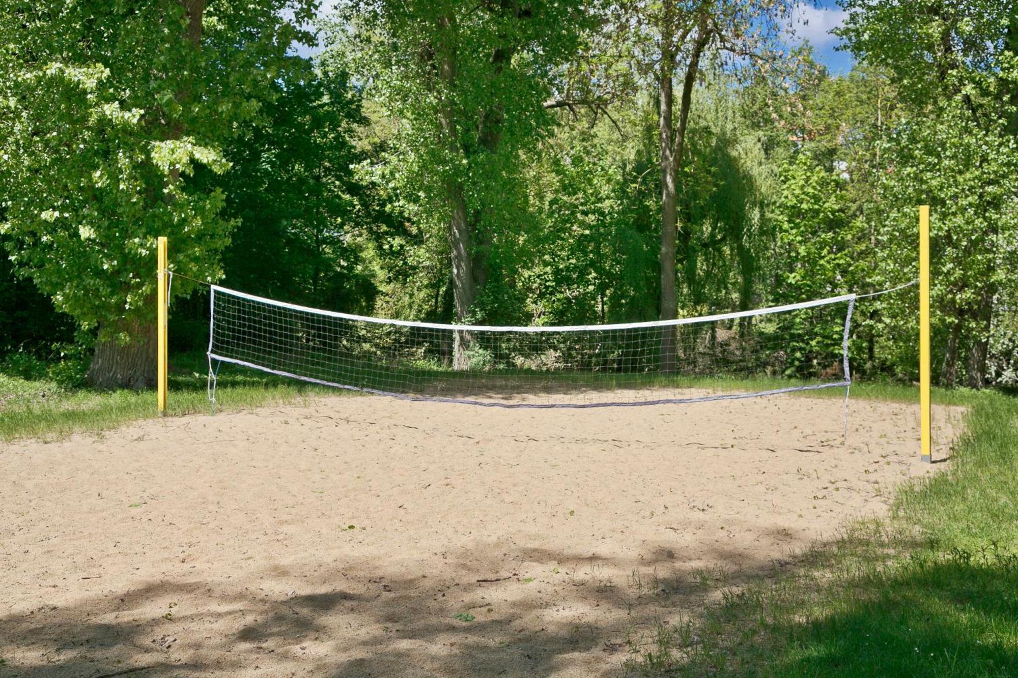 KNAUS Campingpark Frickenhausen Frickenhausen am Main Exterior foto